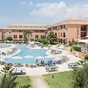 Apartahotel Grupotel Macarella &